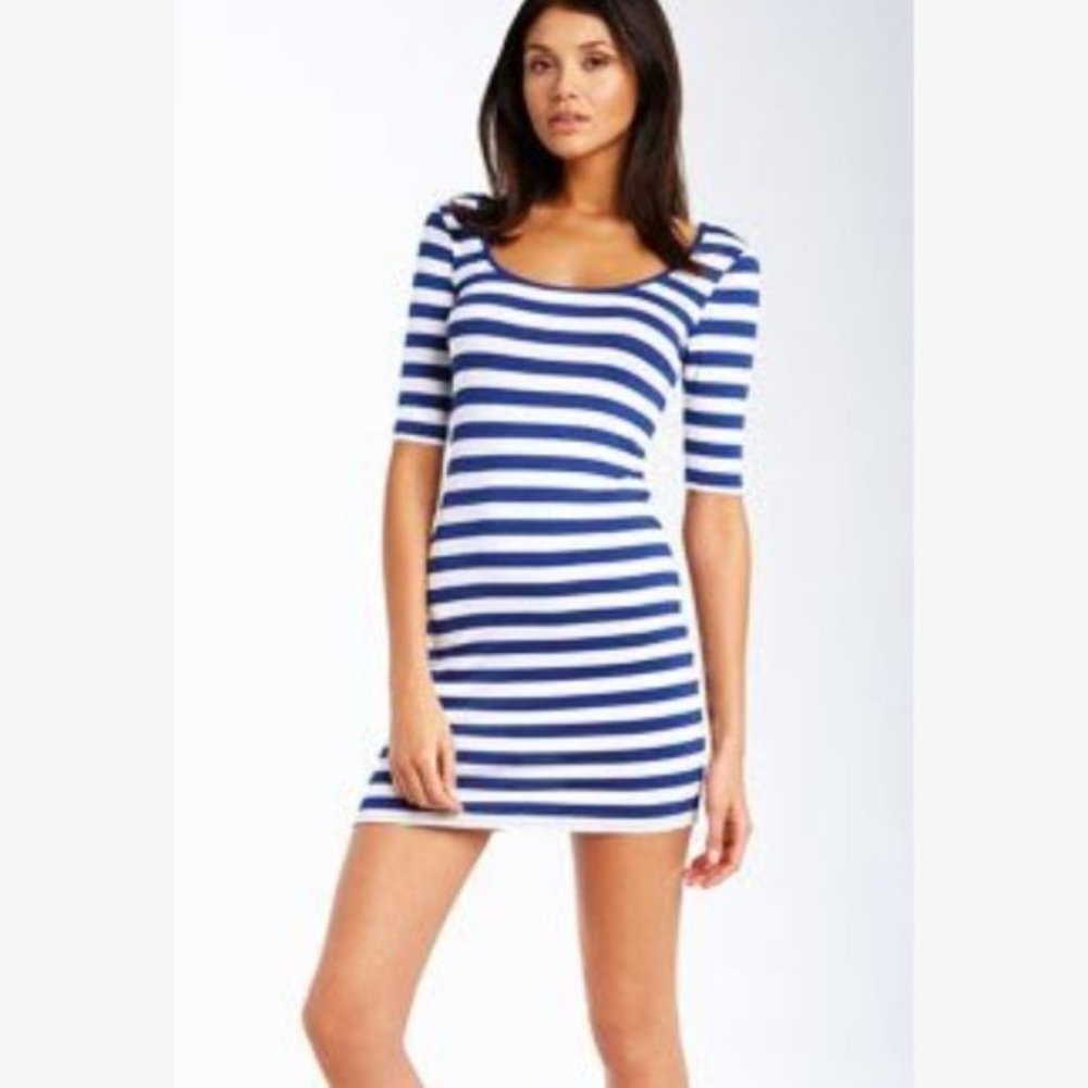 EUC Eight Sixty Blue & White Striped Bodycon Dress Sz L